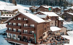 Hotel Emeraude